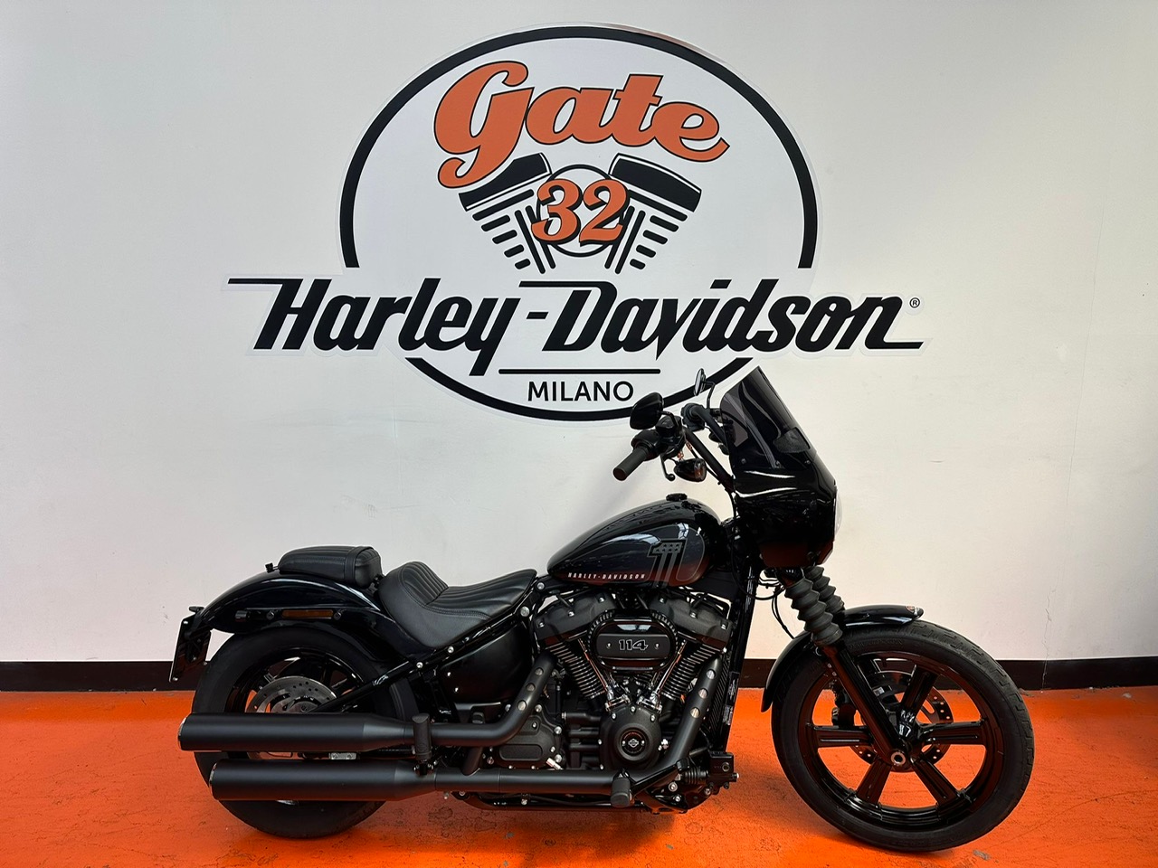 Street Bob 114
